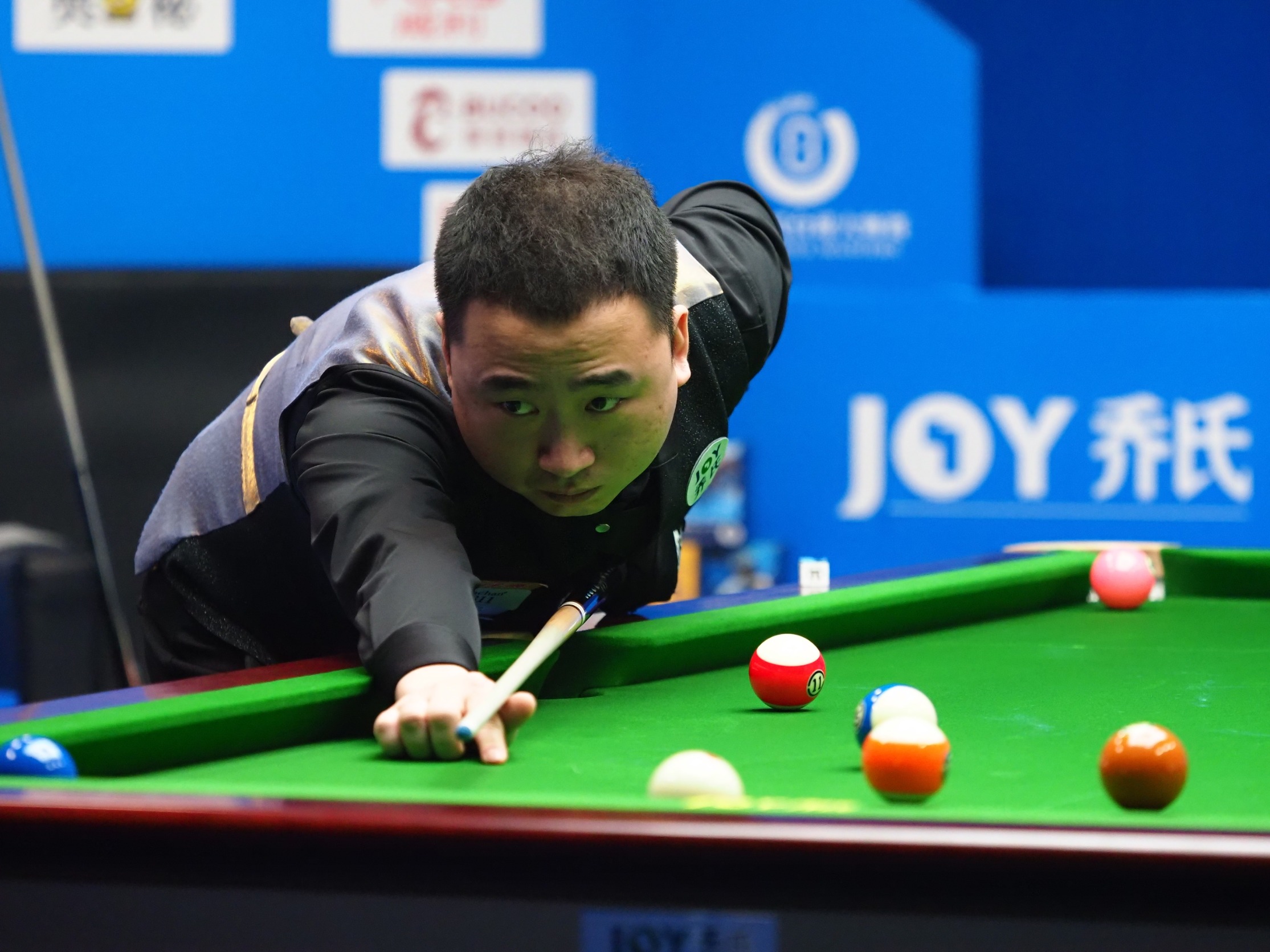 激烈的环境 激烈的环境